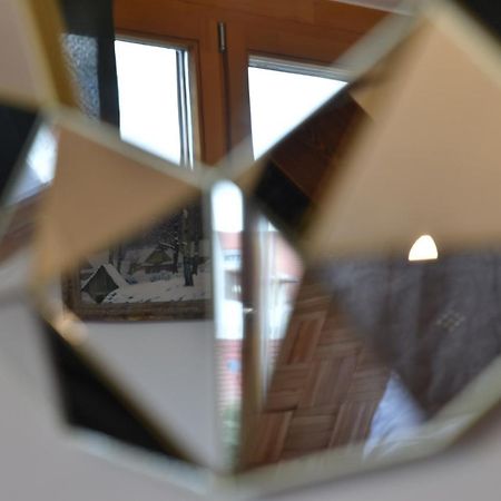 Apartman S Klavirem Ледніце Екстер'єр фото