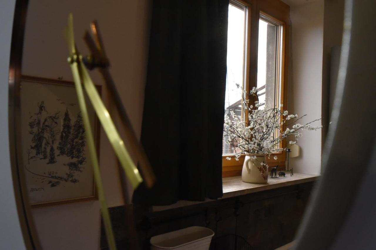 Apartman S Klavirem Ледніце Екстер'єр фото